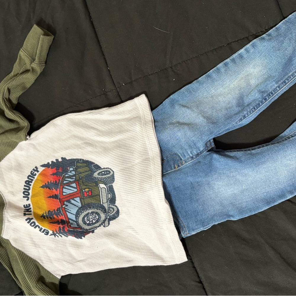 Kids Graphic Tee and Jeans Set